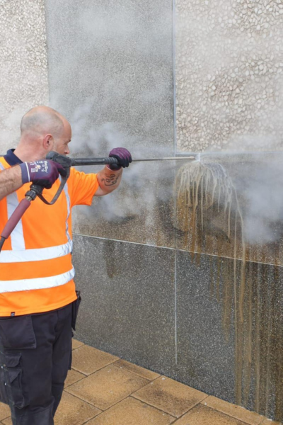 Graffiti Removal Professional - Large Building